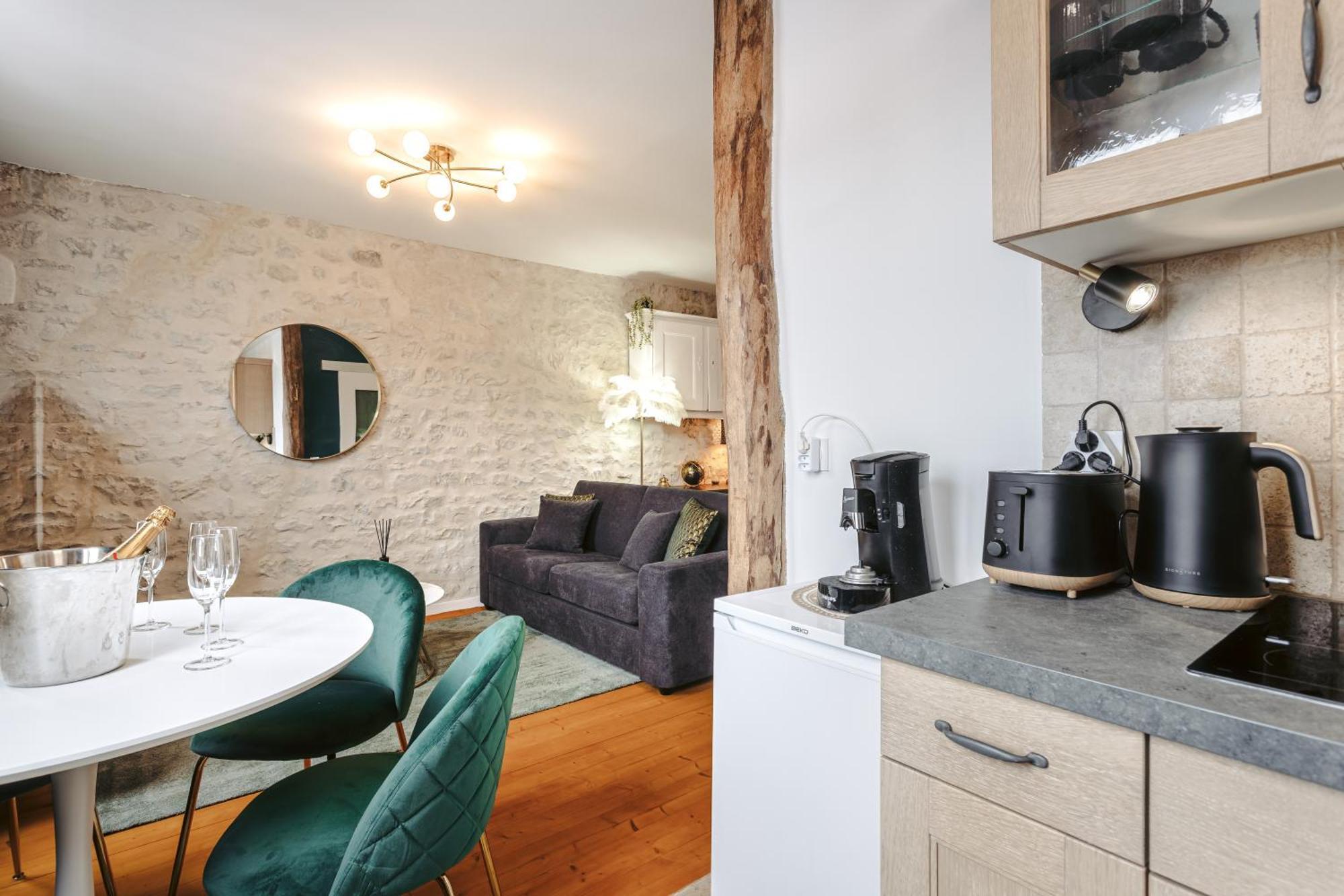 Gatsby - Elegant, Central, Fibre, Tv 4K, Netflix, Literie Confortable La Rochelle  Buitenkant foto